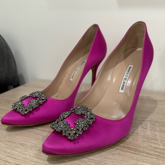 Manolo Blahnik Shoes - Manolo Blahnik size 41